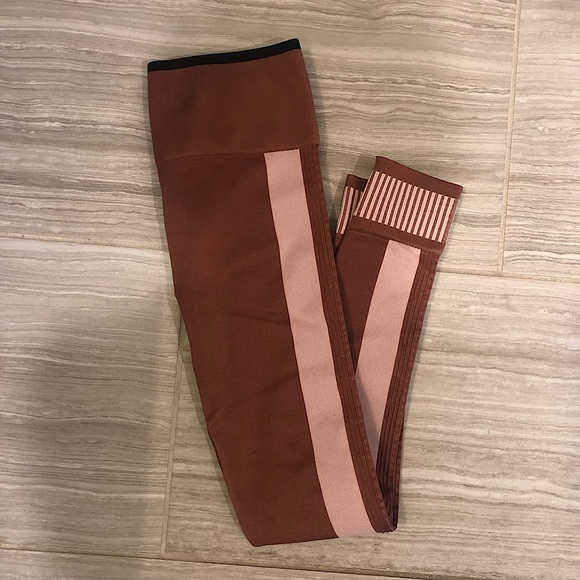 Fabletic Leggings - Picture 1 of 2